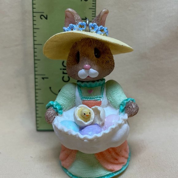 Easter Bunny Hallmark Ornament - Picture 2 of 4